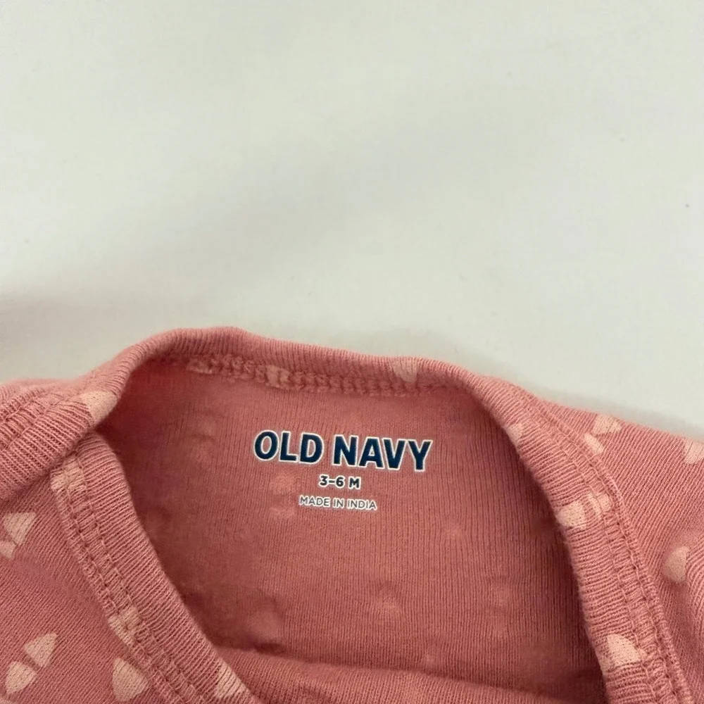 Old Navy Baby Girl‎ Long Sleeve Bodysuit Set 2PK Pink Geometric Solid 3-6M